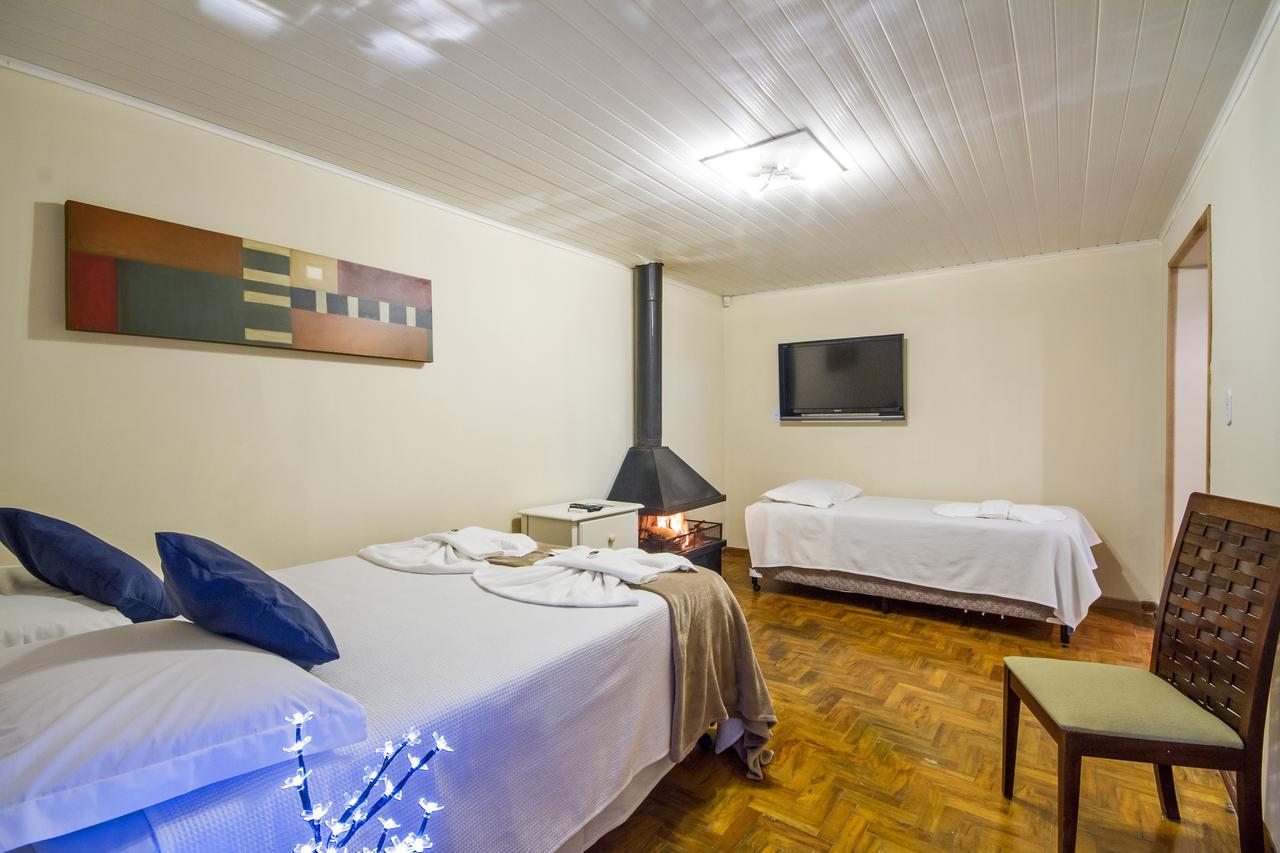 Villa Vintage Campos - Piscina E Opcoes De Suites Com Hidromassagem 4* Campos do Jordão